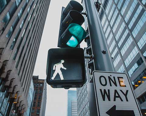 crane services traffic lights
