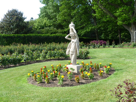 residential crane service sculpture